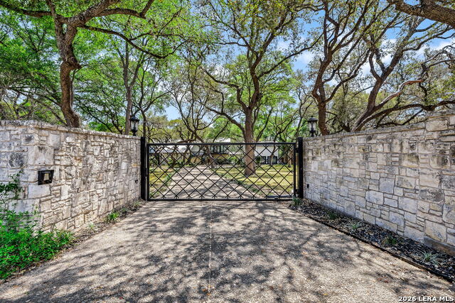 Image 3 of 47 For 13010 George