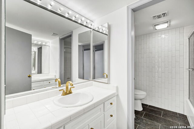 Image 36 of 47 For 13010 George