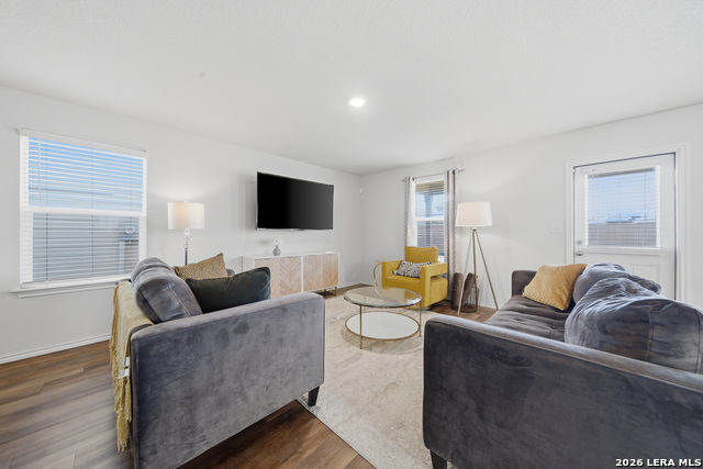 Image 5 of 23 For 6210 Windy Green