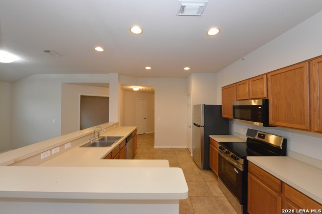 Image 3 of 22 For 15746 Cotton Tail