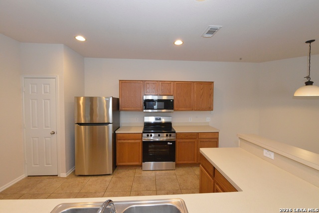 Image 5 of 22 For 15746 Cotton Tail