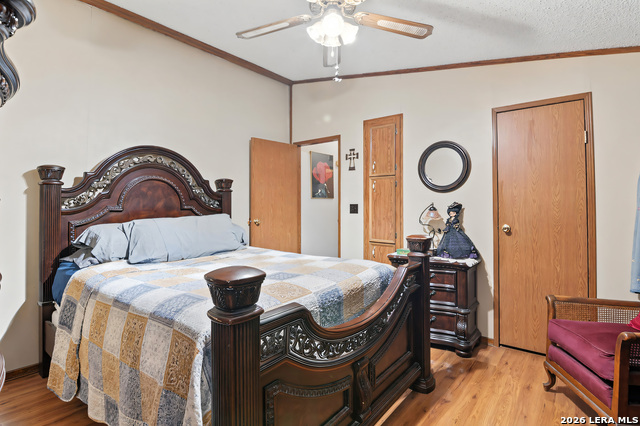 Image 16 of 29 For 100 Park Meadow