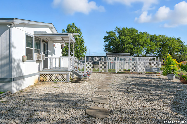 Image 23 of 29 For 100 Park Meadow