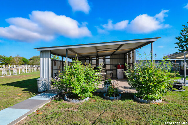 Image 27 of 29 For 100 Park Meadow