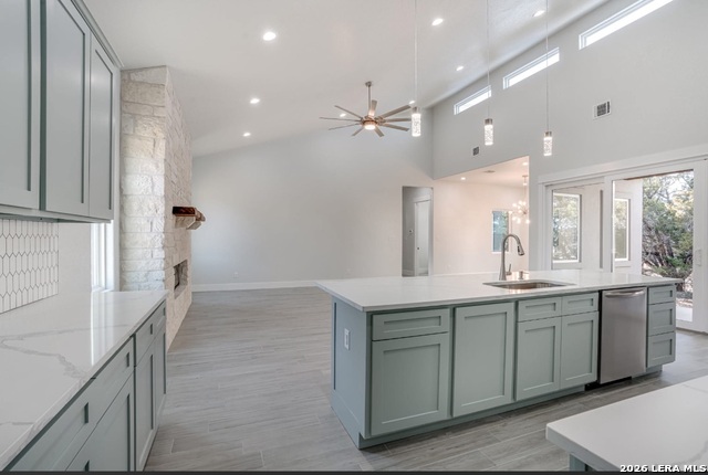 Image 10 of 18 For 7809 Ventura