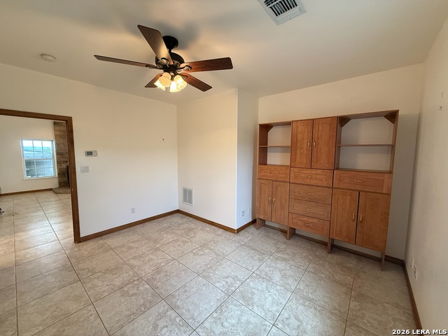 Image 34 of 98 For 385 Silver Wings