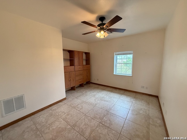 Image 35 of 98 For 385 Silver Wings