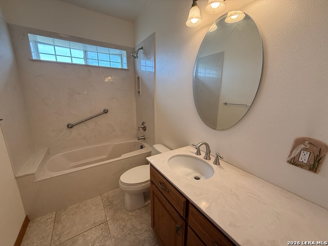 Image 40 of 98 For 385 Silver Wings