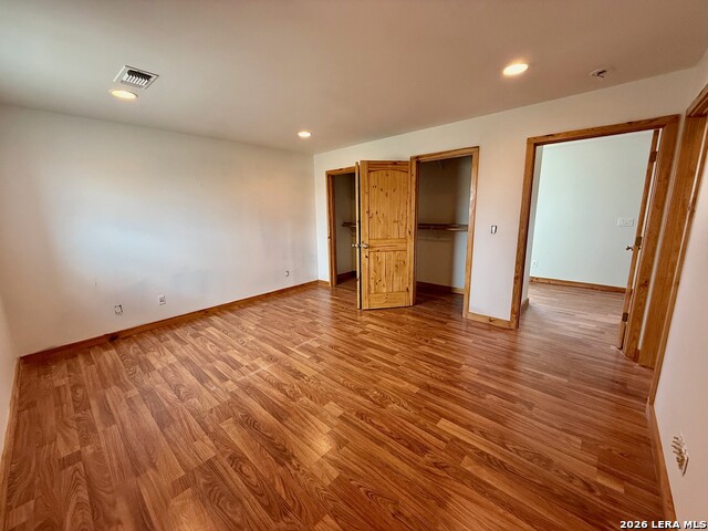 Image 59 of 98 For 385 Silver Wings