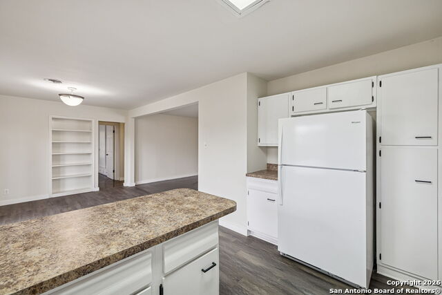 Listing photo id 20 for 4627 Allegheny Dr