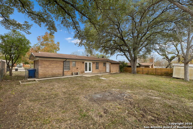 Listing photo id 36 for 4627 Allegheny Dr