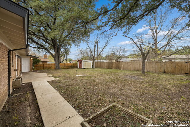 Listing photo id 37 for 4627 Allegheny Dr