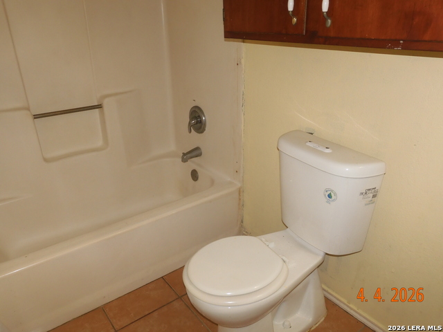 Image 7 of 10 For 3415 Twining