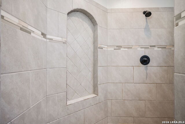 Image 22 of 41 For 15214 Comanche Wolf