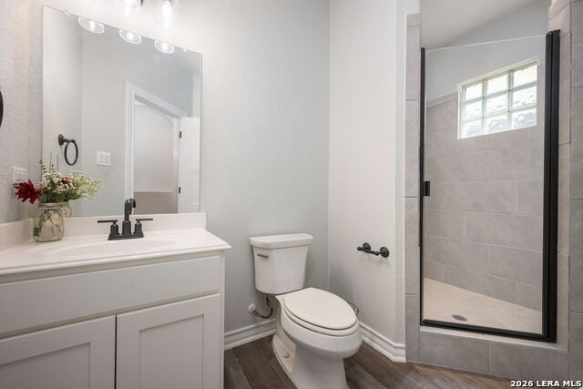 Image 28 of 41 For 15214 Comanche Wolf