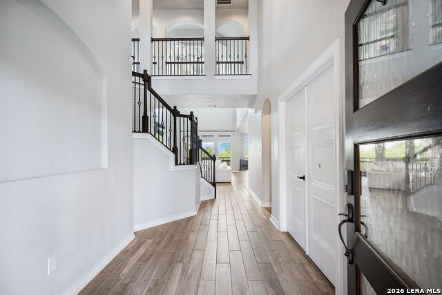 Image 4 of 41 For 15214 Comanche Wolf