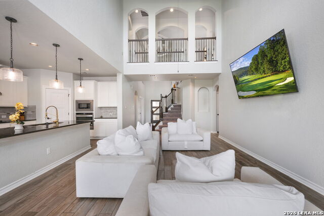 Image 6 of 41 For 15214 Comanche Wolf