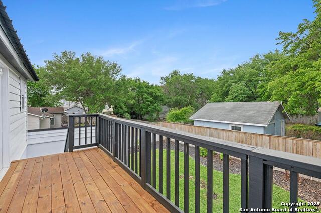 Image 53 of 75 For 1001 Adams St. N