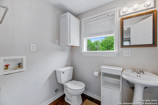 Image 61 of 75 For 1001 Adams St. N