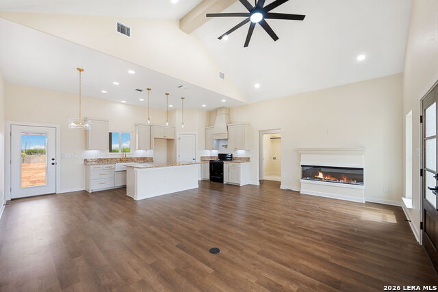 Image 7 of 20 For 7319 Tiff Nicole Ln