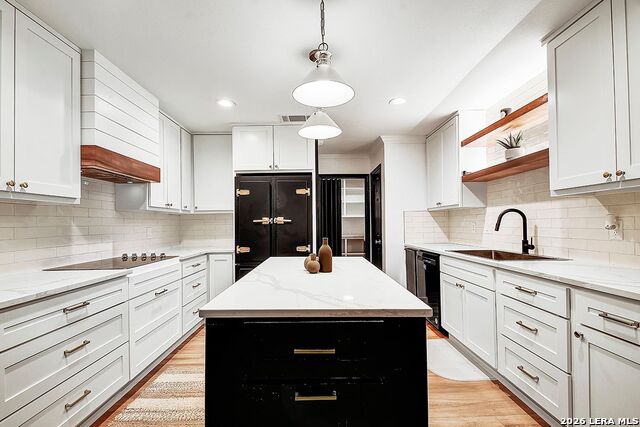 Image 12 of 37 For 3914 Creek Rock