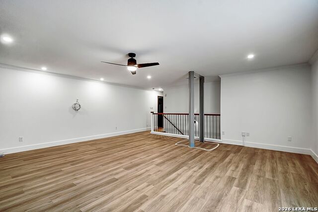 Image 24 of 37 For 3914 Creek Rock