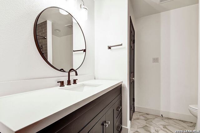 Image 30 of 37 For 3914 Creek Rock