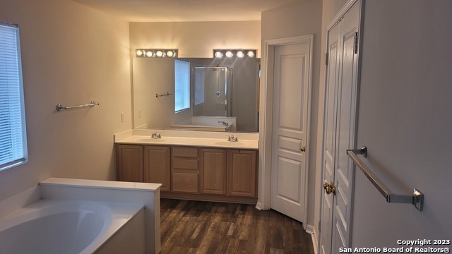 Image 22 of 25 For 721 Wooded Trail