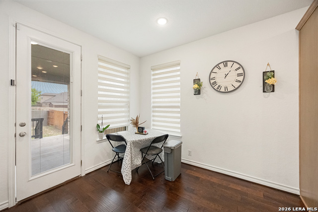 Image 19 of 43 For 1620 Buckner