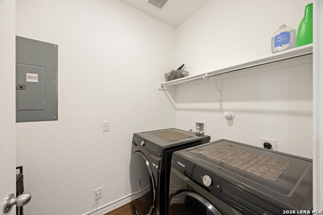 Image 27 of 43 For 1620 Buckner