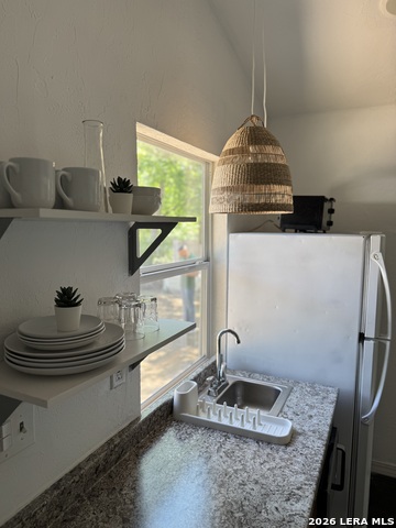 Image 3 of 16 For 114 Yuma  