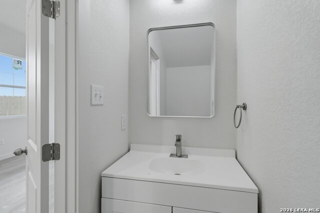 Image 20 of 31 For 458 Blue Bonnet