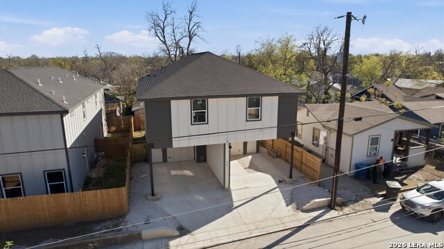 Image 28 of 31 For 458 Blue Bonnet