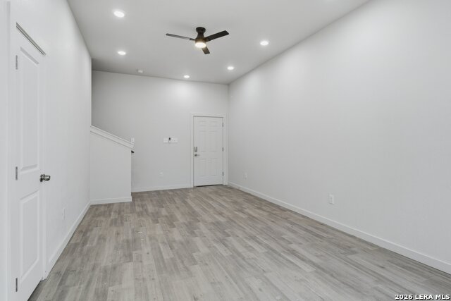 Image 8 of 31 For 458 Blue Bonnet