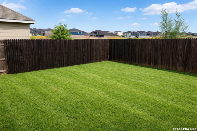 Image 19 of 19 For 9243 Grand Western