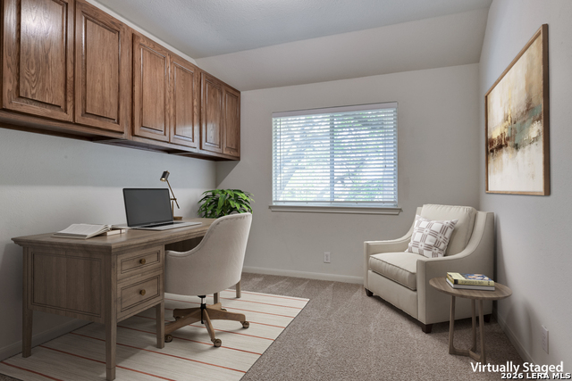 Image 19 of 28 For 918 Riverstone