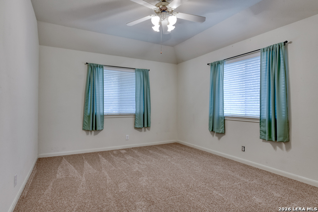 Image 21 of 28 For 918 Riverstone