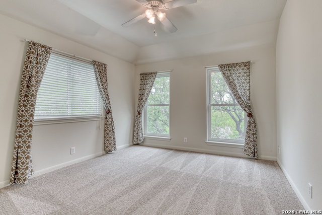 Image 22 of 28 For 918 Riverstone