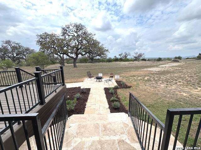 Listing photo id 8 for 443 Bridlegate Blvd