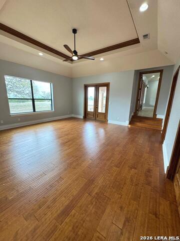Listing photo id 2 for 443 Bridlegate Blvd