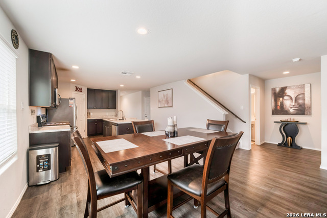 Image 12 of 32 For 9019 Halbert Falls