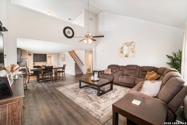 Image 14 of 32 For 9019 Halbert Falls