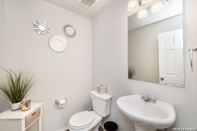 Image 19 of 32 For 9019 Halbert Falls