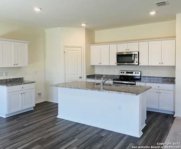 Image 5 of 31 For 8907 Colony Meadow