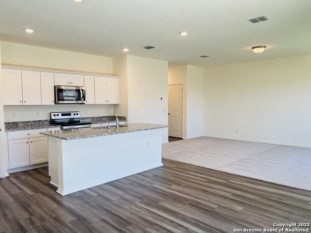 Image 7 of 31 For 8907 Colony Meadow