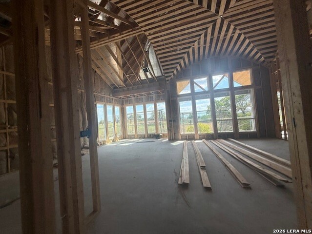 Image 7 of 12 For 121 N. Abrego Crossing