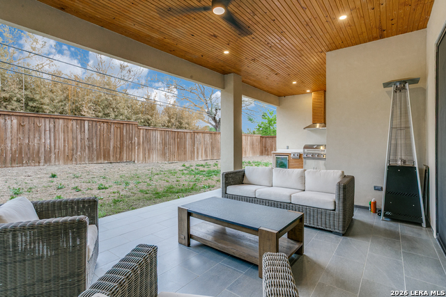 Image 33 of 37 For 1101 Garraty