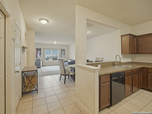 Image 8 of 29 For 11758 Luckey