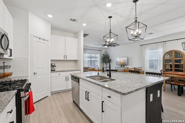 Image 13 of 43 For 9062 Austin  