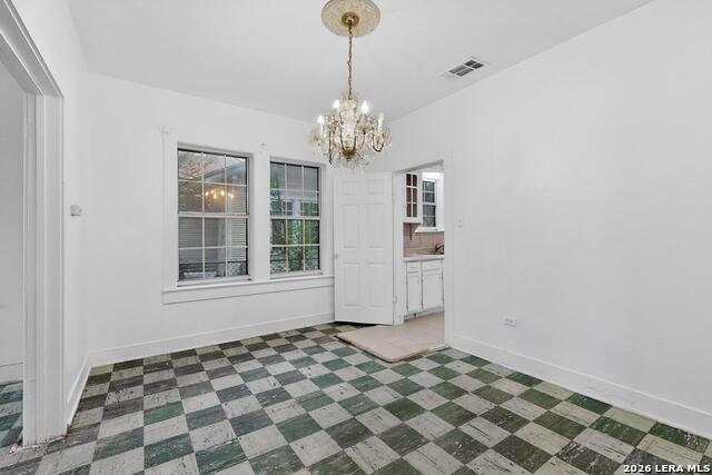 Image 18 of 36 For 3019 Houston W